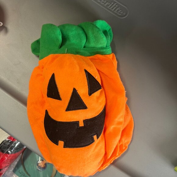 lookin' good! Dogs Pet's Halloween Pumpkin Costume Small Orange 100% Polyester - Picture 2 of 6